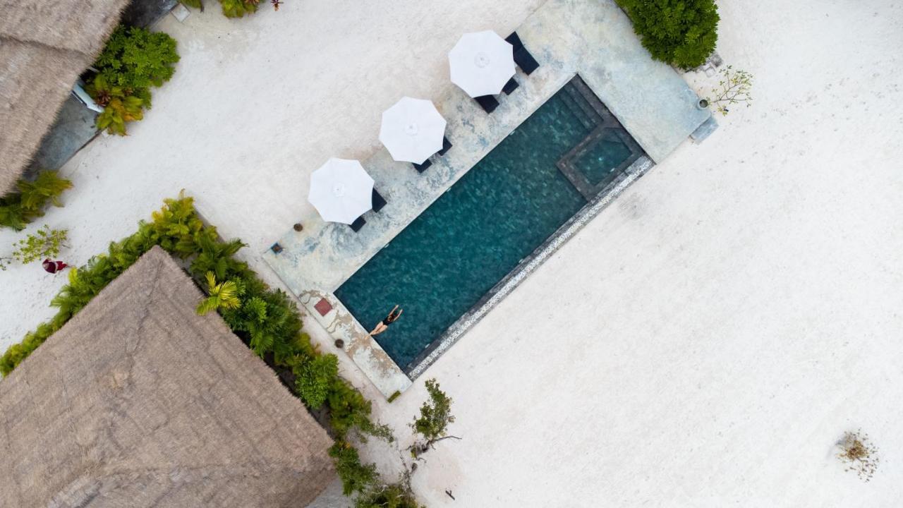 Hotel The Secret Garden Koh Rong Pagoda Beach Exterior foto
