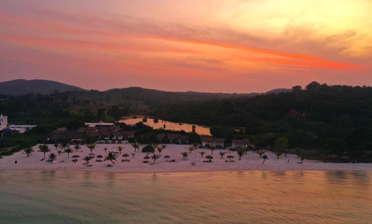Hotel The Secret Garden Koh Rong Pagoda Beach Exterior foto