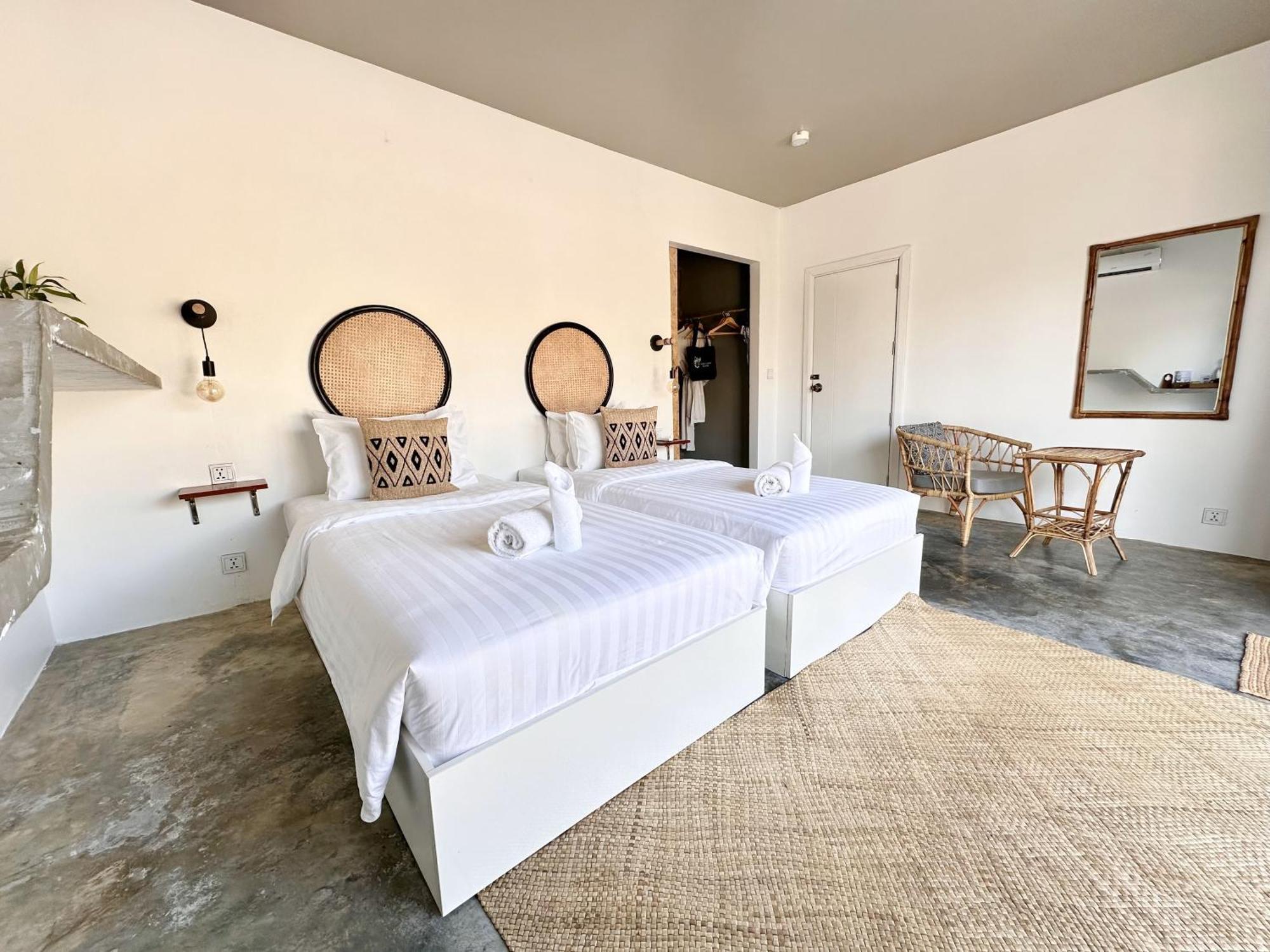 Hotel The Secret Garden Koh Rong Pagoda Beach Exterior foto
